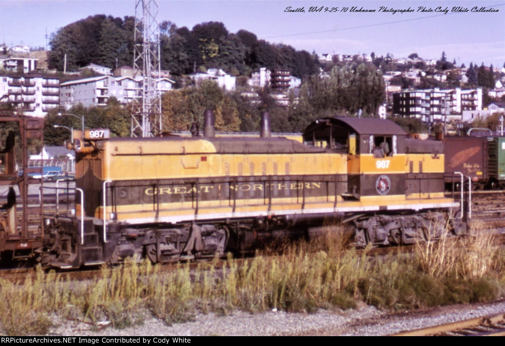 Burlington Northern NW5 987